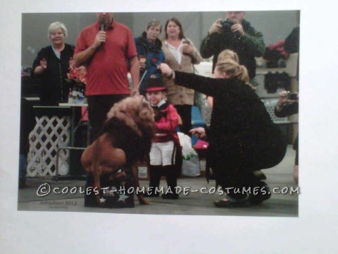 Cool Boy and Pet Dog Costume: Lion Tamer and Lion