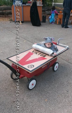 Baby Mouse's First Halloween Costume (And he got the Cheese!)