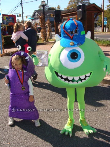 Cool Homemade Mike Wazowski Costume with Little Sister Boo