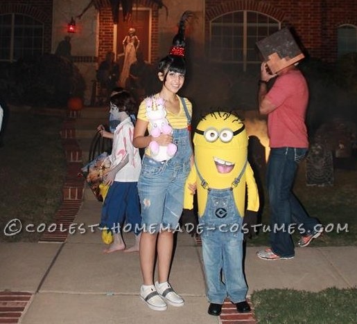 Coolest DIY Mom and Son Couple Costume: Minion Agnes and Costumes