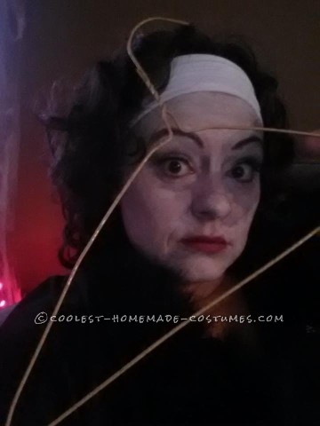 Mommie Dearest Costume (No Wire Hangers Ever!)