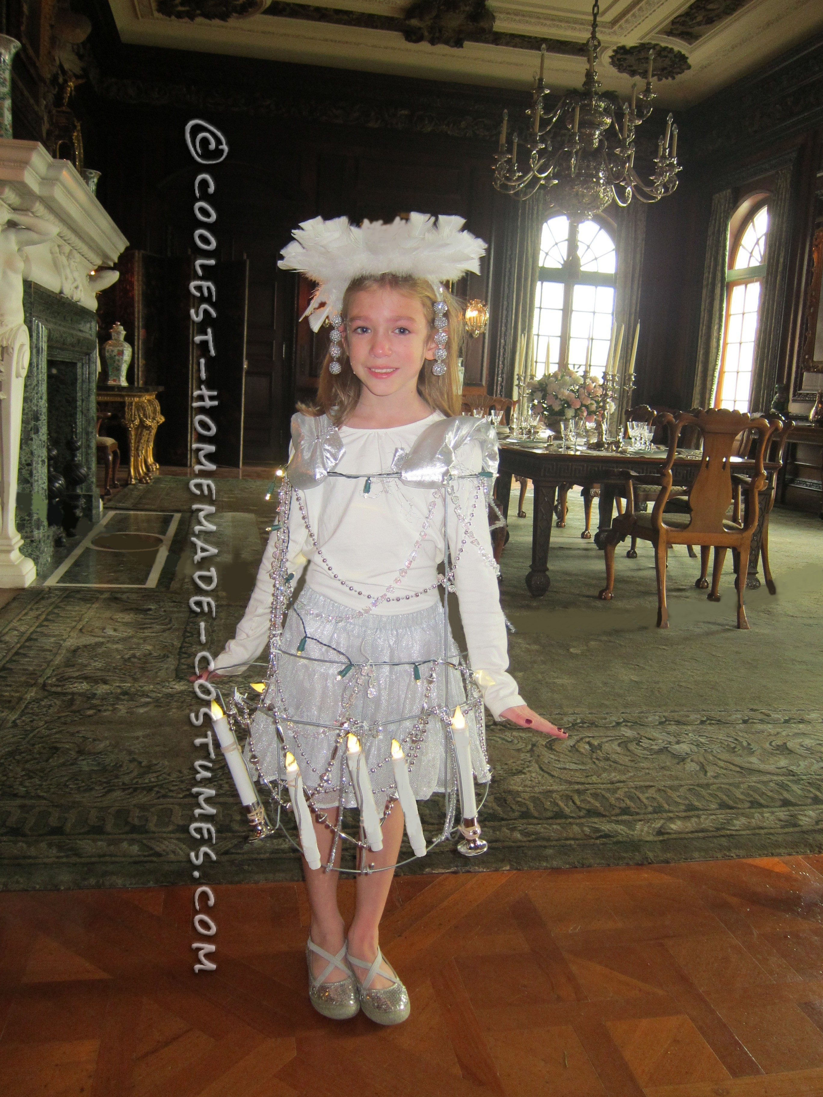 Cool DIY Costume Idea: My Bright Daughter - The Chandelier!