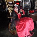 Awesome Wheelchair Costume: Queen of Hearts and her Golden Throne