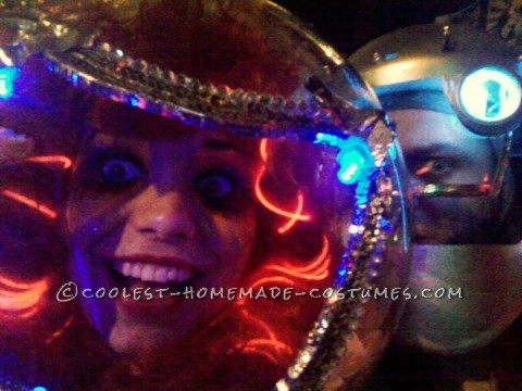 Fashionable Space Visitors Couple Costume