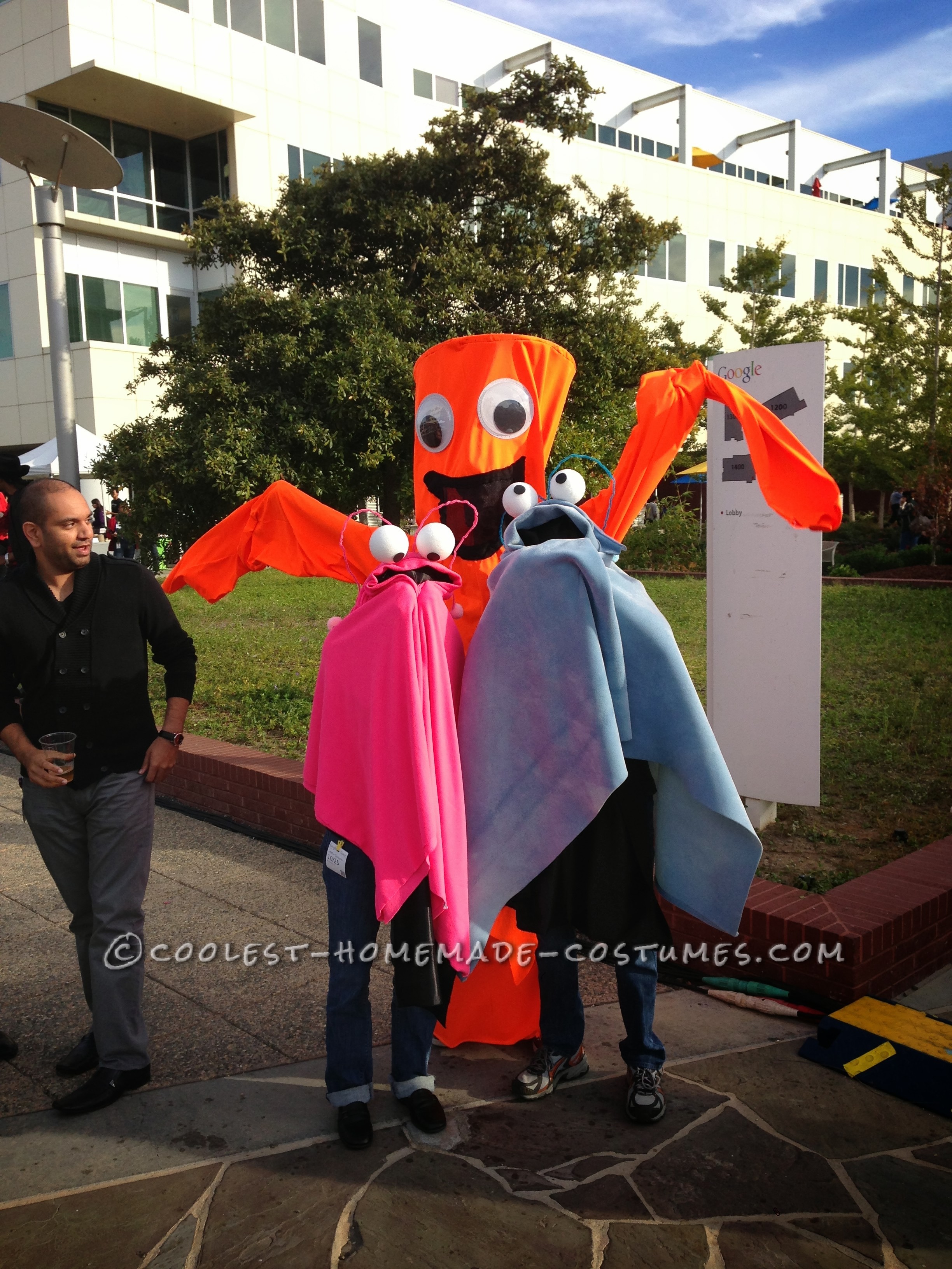 Original Sky Dancer Costume Idea: Wacky Waving Inflatable Arm Flaling Tube Man!