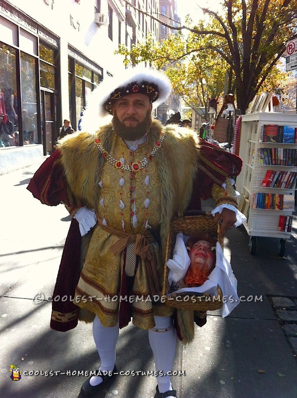 Nasty King Henry VIII Costume with a Bloody Head in a Basket