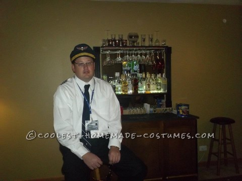 Easy Airline Pilot Costume