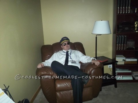 Easy Airline Pilot Costume