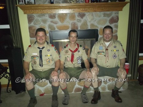 Cool Group Costume: Girl Scout and Boy Scout Troop