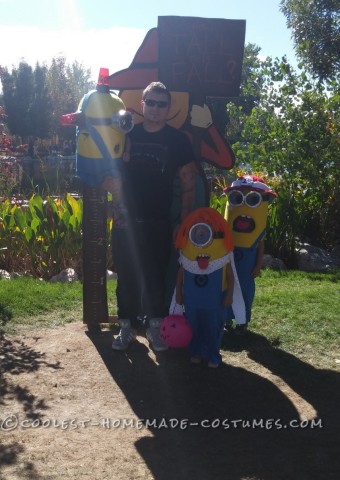 Cool Family Halloween Costume: Adorable Minions