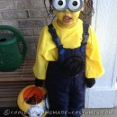 4 Year Old Minion Costume Makes Shocking Neighborhood Appearance