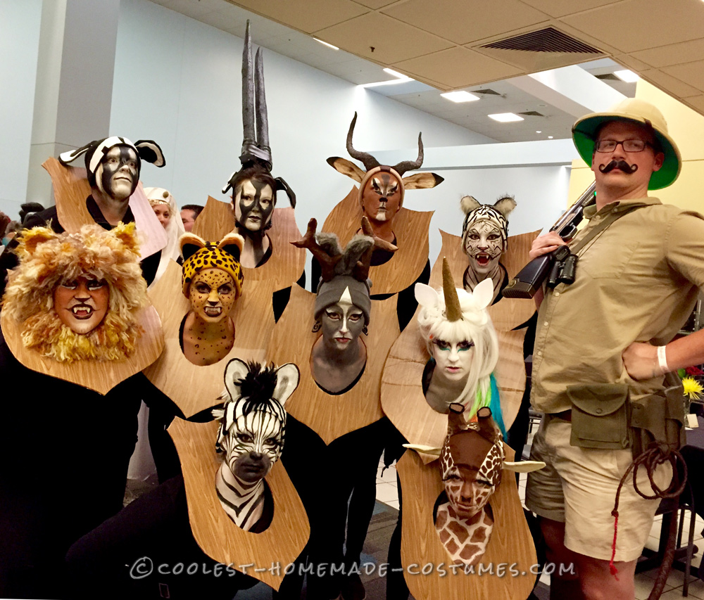 Amazing Taxidermy Animal Heads Funny Group Costume
