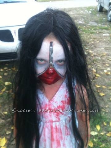 Scary Zipper-Face Bloody Mary Costume