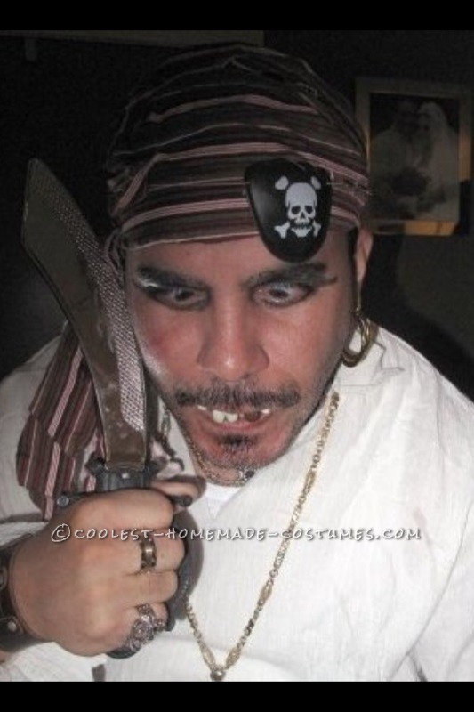 Crazy Pirate Costume