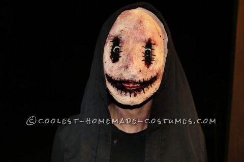 Scary Smiley Costume - Delivered from Hell