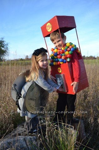 Cool Duo Costume:  A Gumball Machine and a Quarter