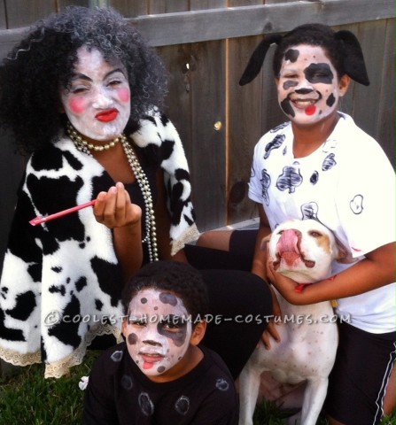 DIY Cruella Deville and Her Dalmations Costumes