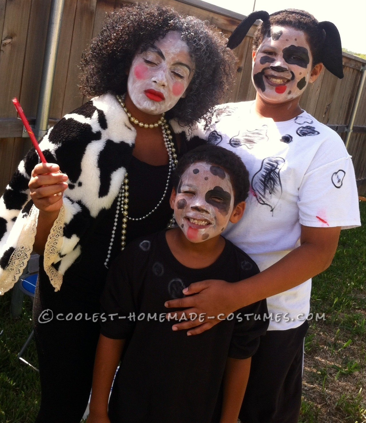 DIY Cruella Deville and Her Dalmations Costumes