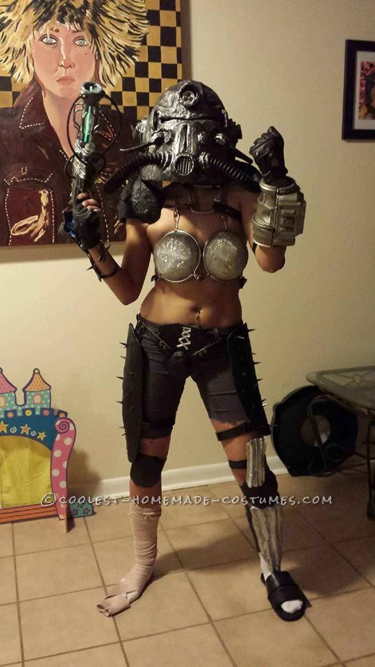 Sexy Costume Tribute to Fallout