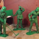 Cool Costume for Our Triplets: Green Army Men