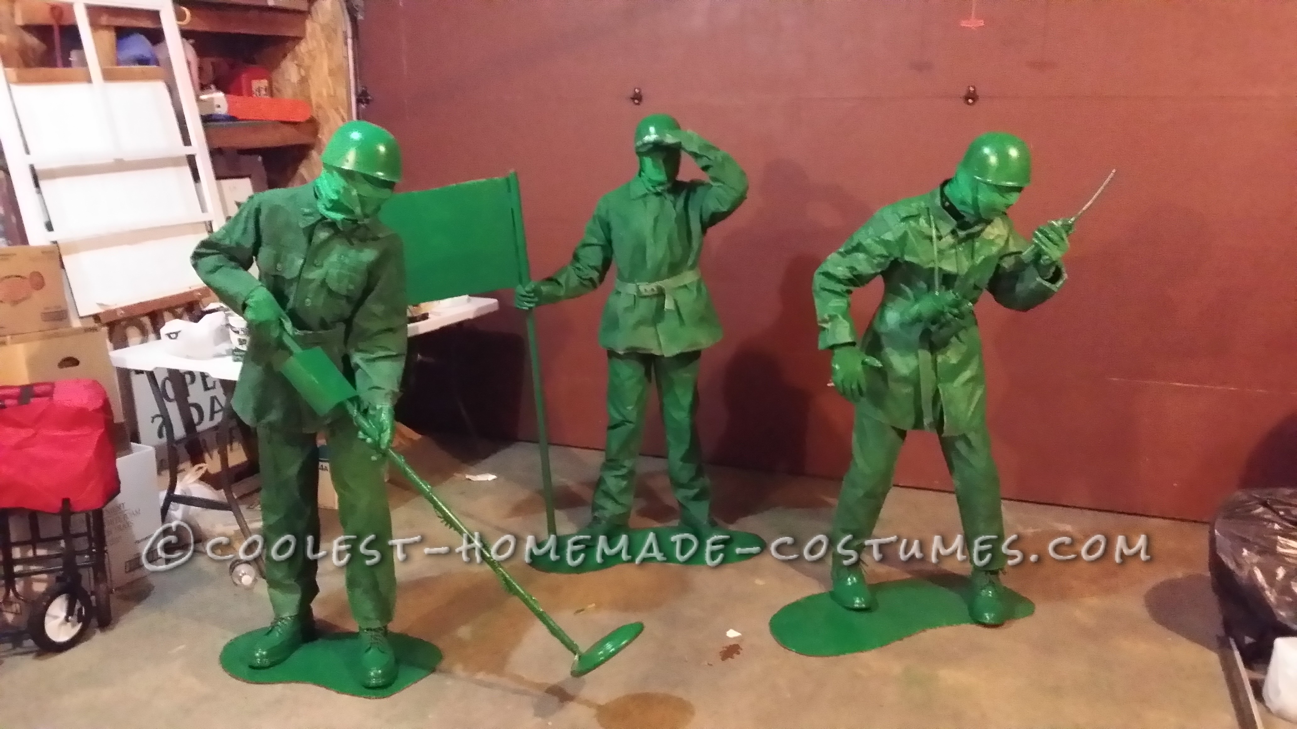 Cool Costume for Our Triplets: Green Army Men