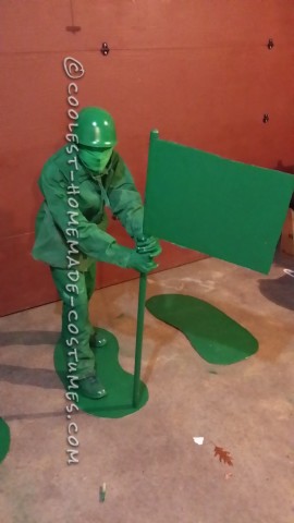 Cool Costume for Our Triplets: Green Army Men