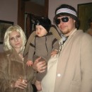 Cool Family Costume Idea: Margot and Richie Tenenbaum with Mordecai the Hawk