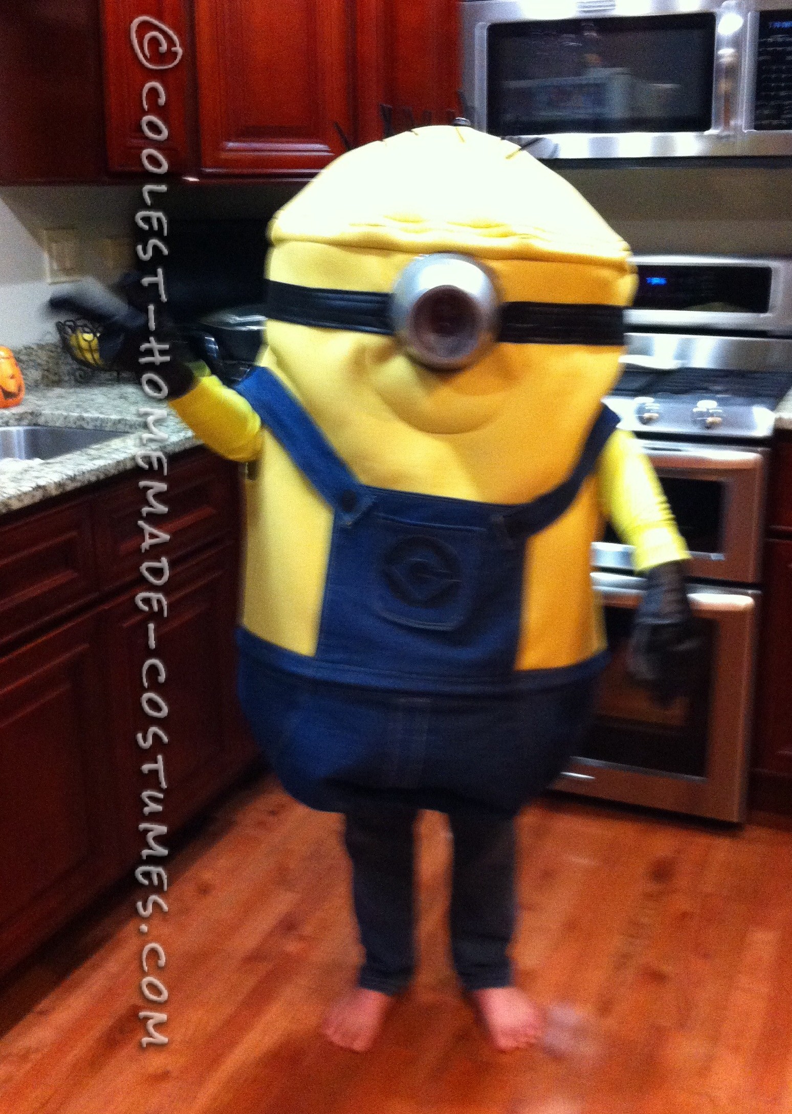 Cool Handmade Costume: Minion