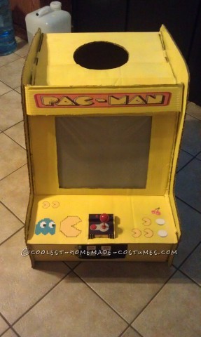 Playable Pacman Arcade Game Costume