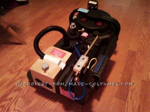 Coolest Ever Homemade Ghostbuster Costume: Project Ghosthead!