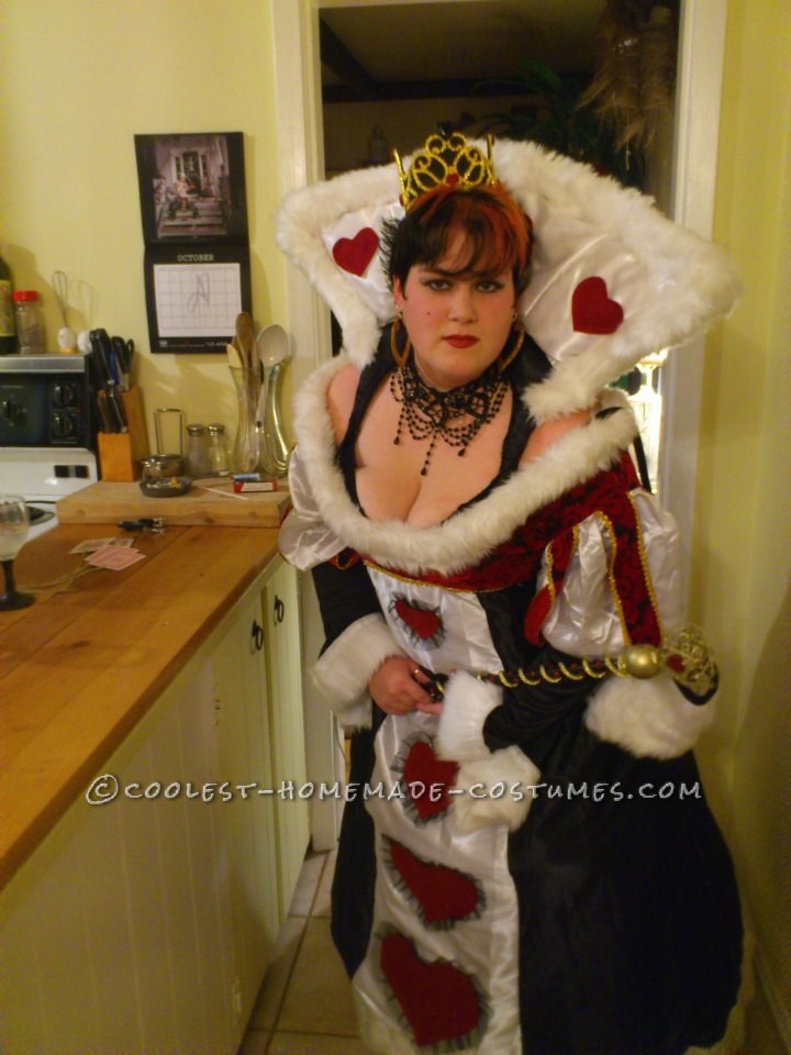 Cool Homemade Plus-Size Queen of Hearts Costume