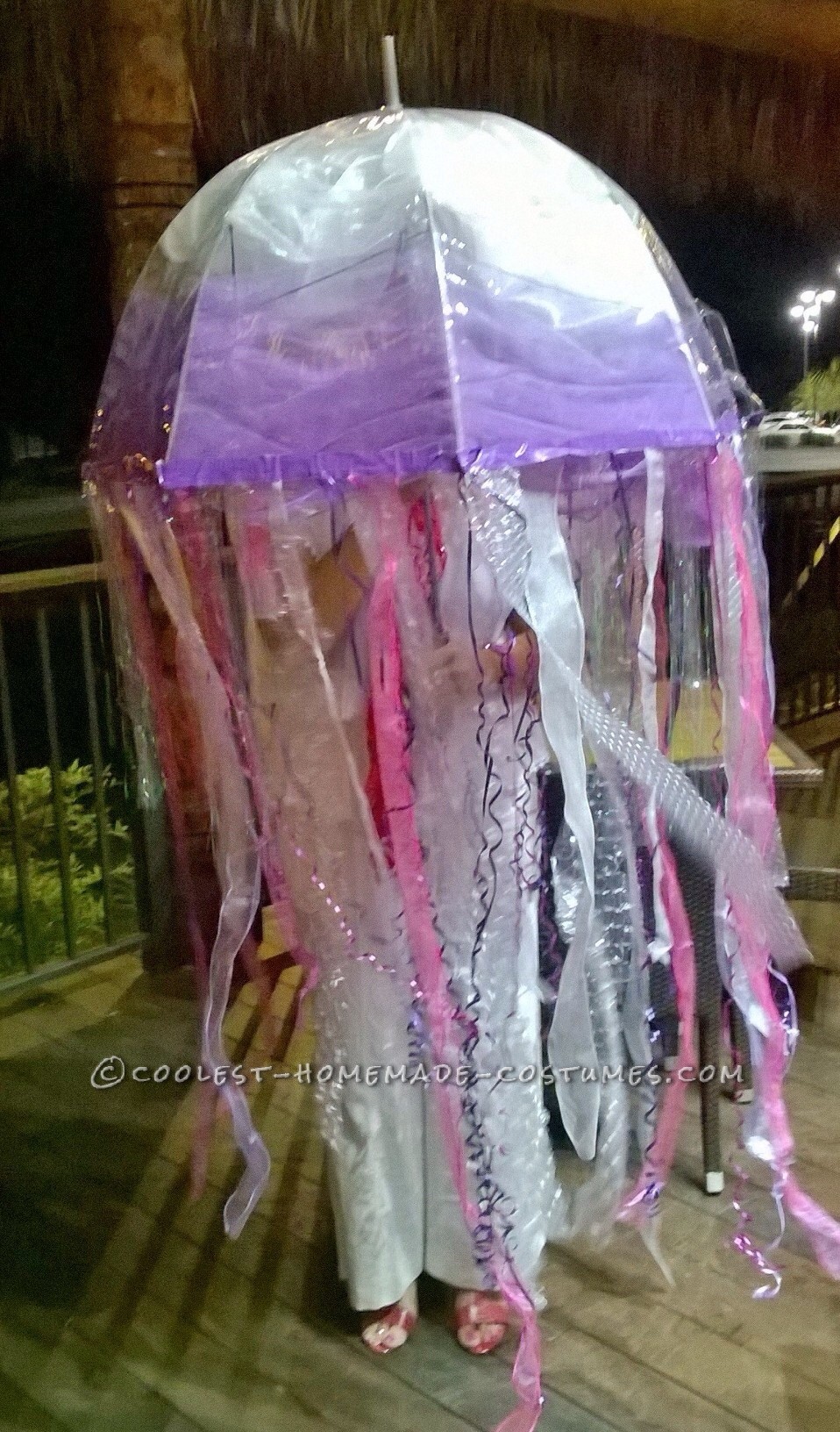 Stunning Homemade Jellyfish Costume  Jellyfish costume, Family themed  halloween costumes, Jellyfish costume diy