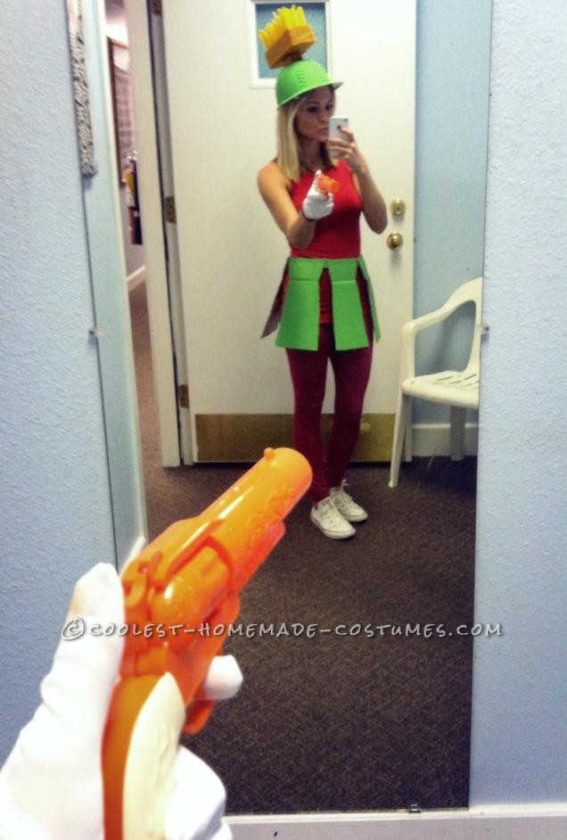 Cute Homemade Marvin the Martian Costume for a Woman
