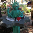 Cool NY Costume Idea: Statue of Liberty Snow Globe