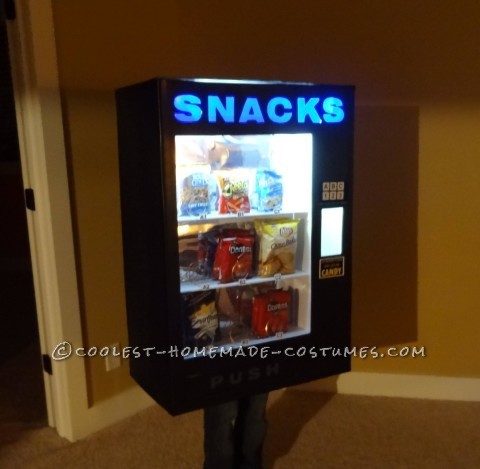 Awesome DIY Vending Machine Costume