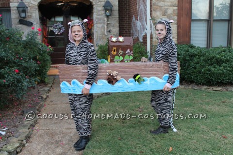 Cool Couple Costume Idea: Zebras in Noah's Ark