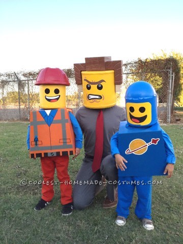 Amazing Family Themed Lego Movie Costumes!