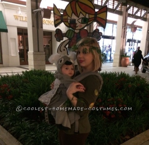 Cute Mom and Baby Costume: Koala in Eucalyptus Tree!