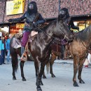 Coolest Ever DIY Planet of the Apes Couple Costume