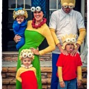 Coolest Homemade Simpsons Family Costume