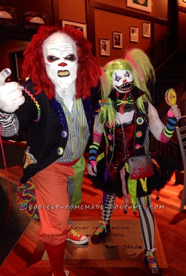 Creepy Clown Couple Costume