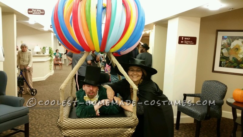 The Wizard of Oz and the Wicked Witch hanging out at the Spooktacular