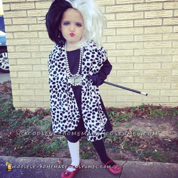 Sweet Cruella De Vil Costume