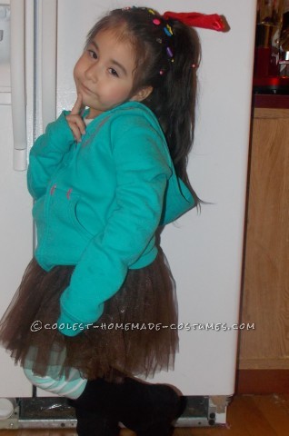 Cutest Little Girl's DIY Halloween Costume: Vanellope Von Schweetz