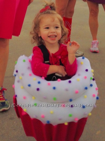 Cute Cupcake Bakery Family Group Costume