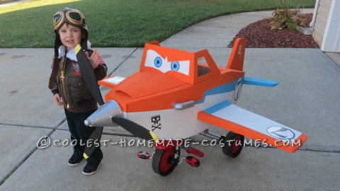 Disney Planes Dusty Crophopper Tricycle-mounted with Pilot Costume