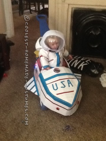 DIY Toddler Astronaut Costume and Space Ship