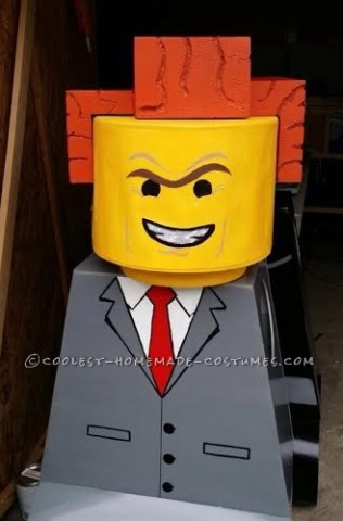 Cool DIY Lego Family Costume