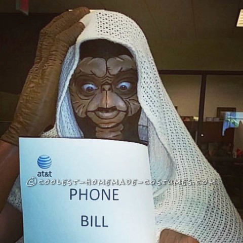 Cool DIY Costume Idea: E.T. Phones Home Again