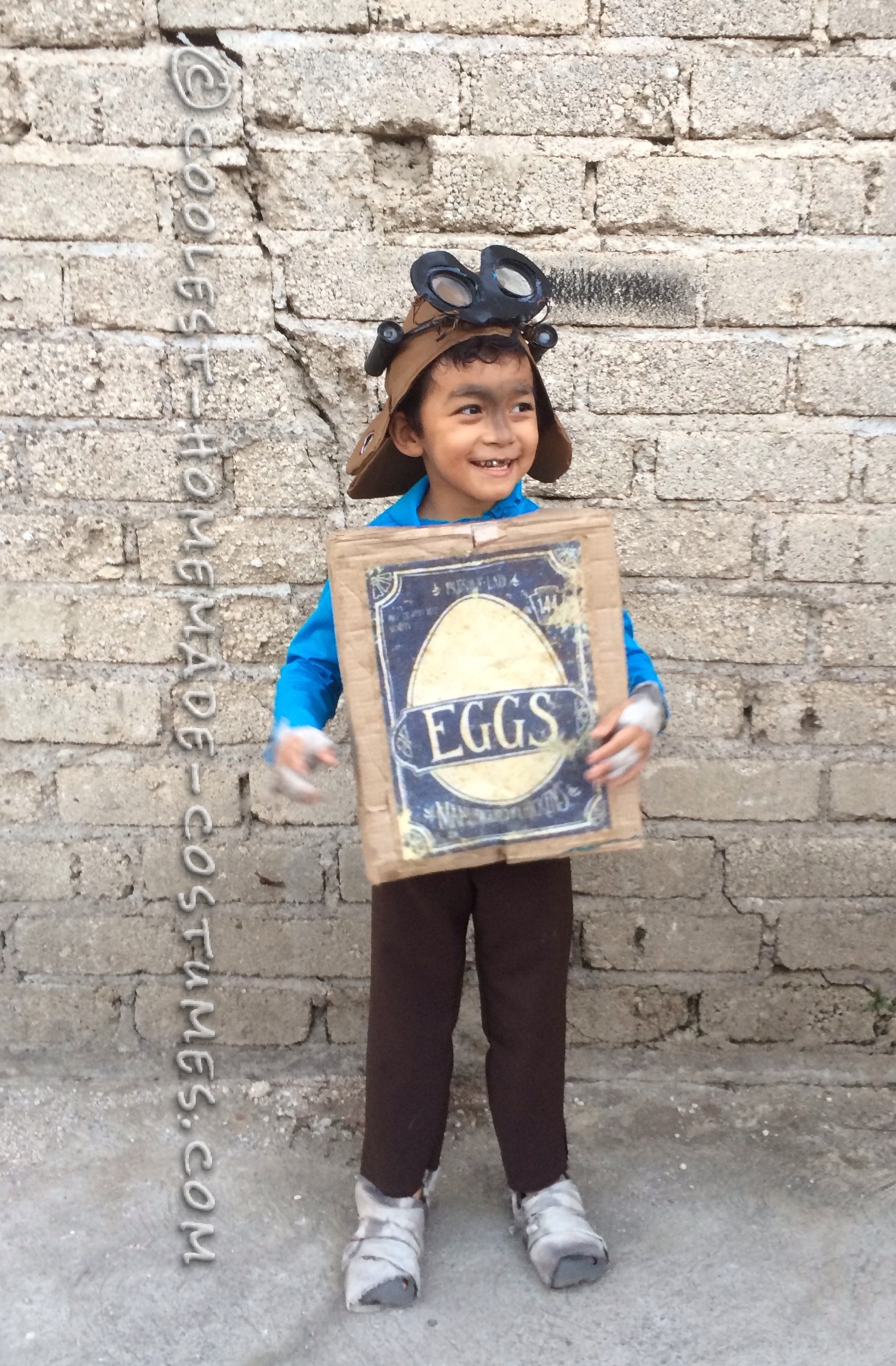 Cute DIY Costume Idea: Eggs from The Boxtrolls